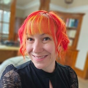 Meet your Posher, Annie